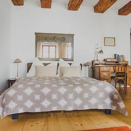 Place To * سالزبورغ