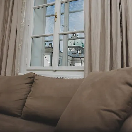 Place To * سالزبورغ